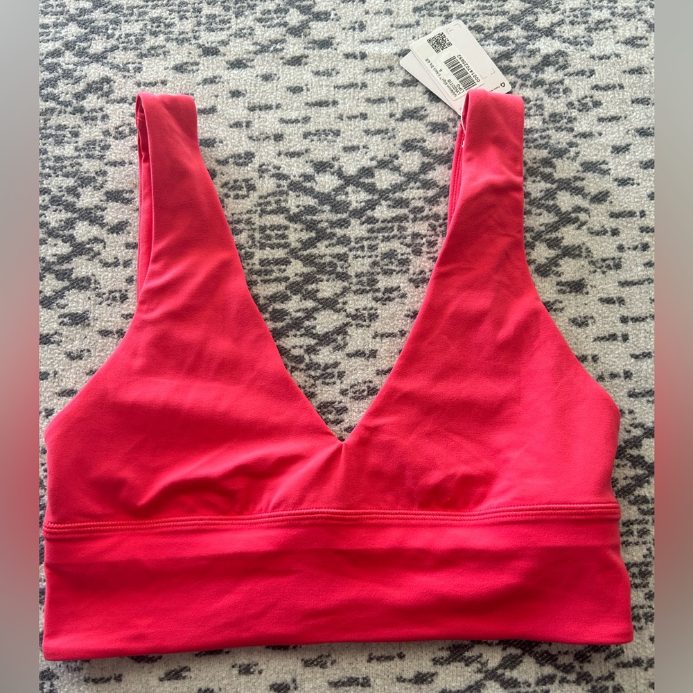 Lululemon align v neck bra size 6 NWT